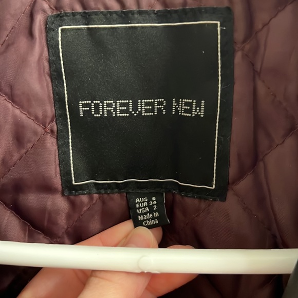 Forever New Leather Jacket. - Picture 2 of 5